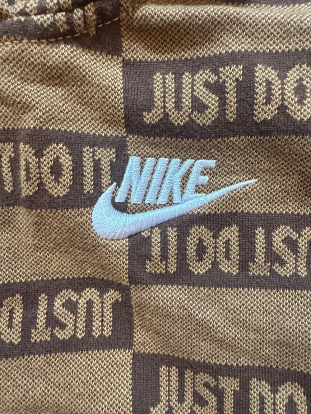 Nike Brown Allover "Just Do It." Hoodie and Joggers Set - Picture 2 of 4